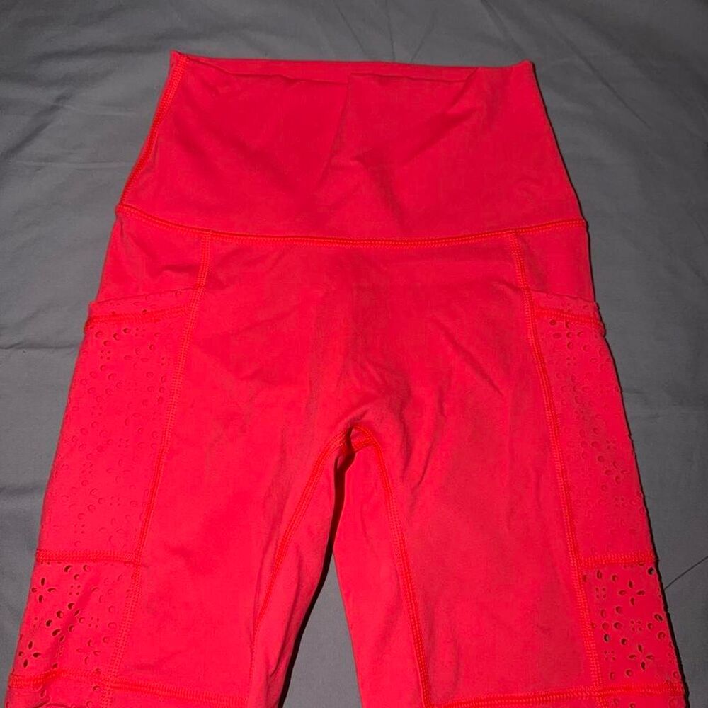 Aerie Women's Pink and Red Shorts